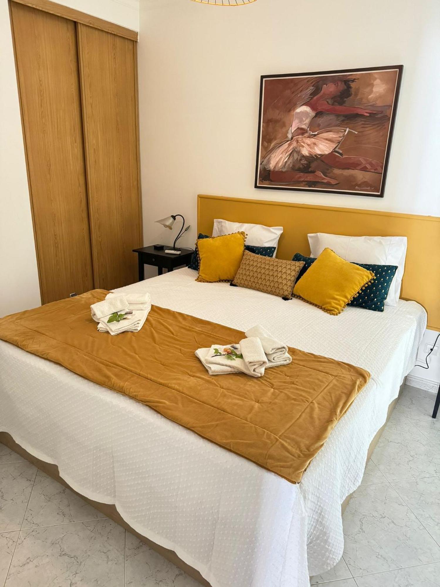 Tavira Sea View - Yellow Apartment Екстер'єр фото